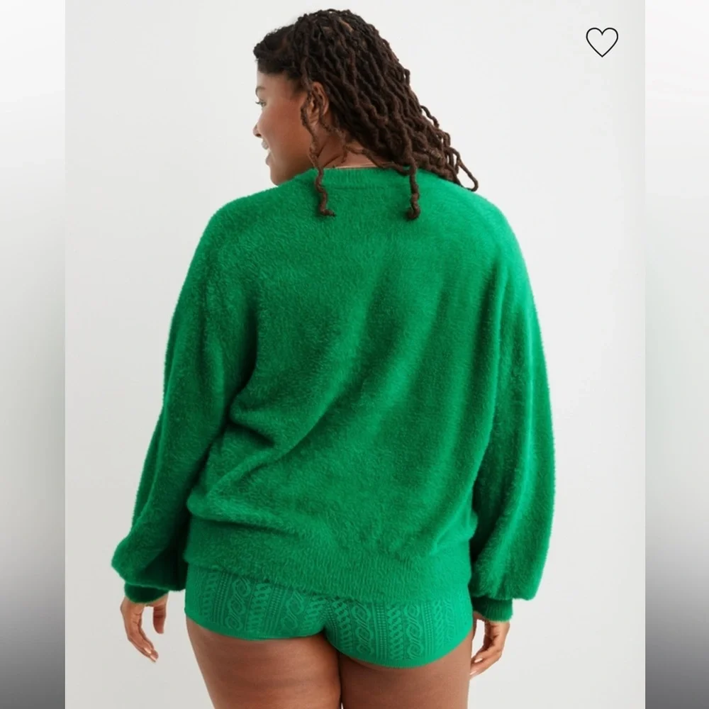 NWT- Aerie Flurry Oversized Crew Sweater- Kelly‎ green- small